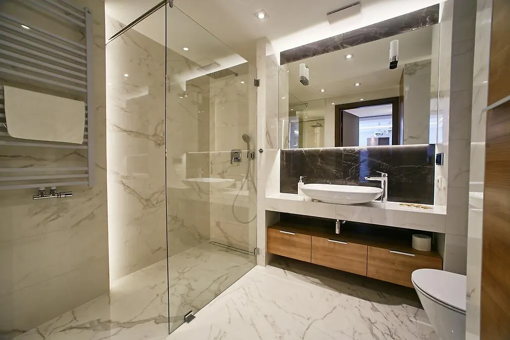 Modern Apartment By Wawel Castle