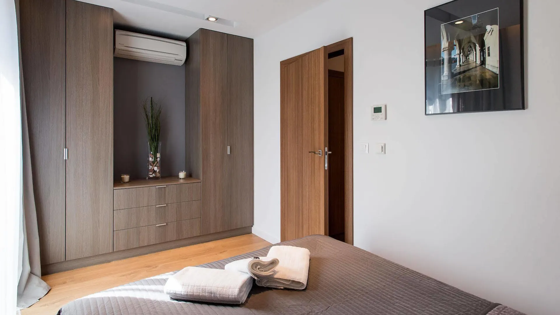 Modern Apartment By Wawel Castle Poland